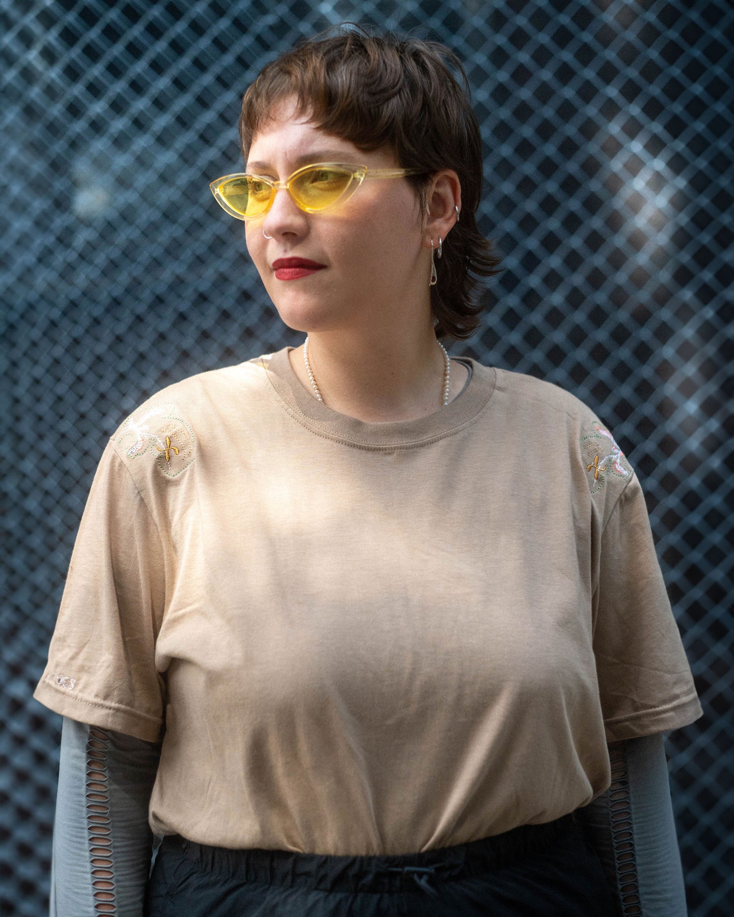 T-shirt (Custom embroidery, Beige) | Emma Forgues